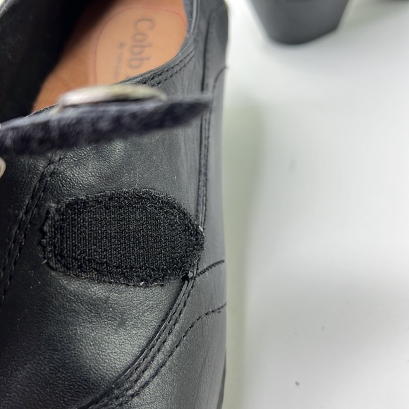 Cobb Hill by New Balance black leather heeled booties - Picture 9 of 11